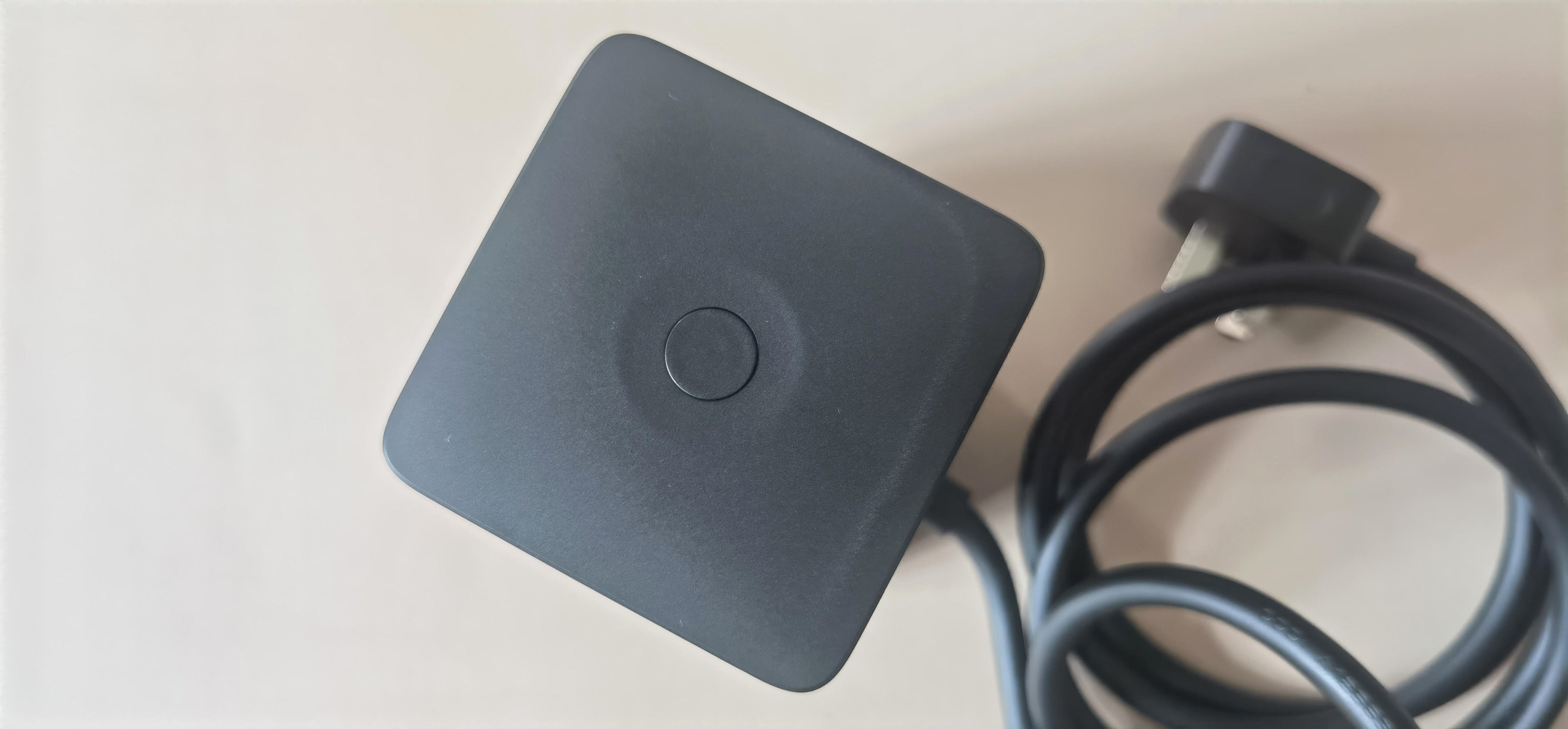 倍思100W大功率智能数显快充插座、定时器,生活计划用电好搭子