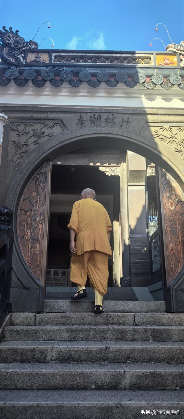 我终于看到了普陀山，神秘的南海观音像
