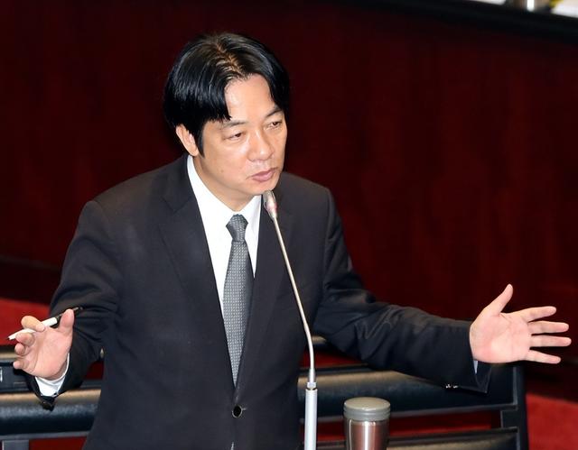 台海生变，美军也介入了，台军已连夜赴美，解放军还有王炸没出