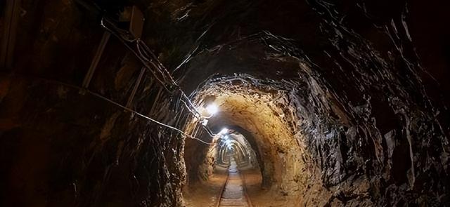 山西煤矿连环爆炸，684人全部遇难，为何隐瞒38年后才公众于世