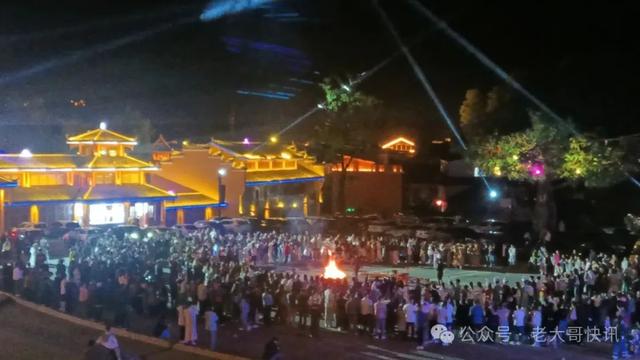 雪峰山台地:夏日清凉与花瑶风情交织的秘境