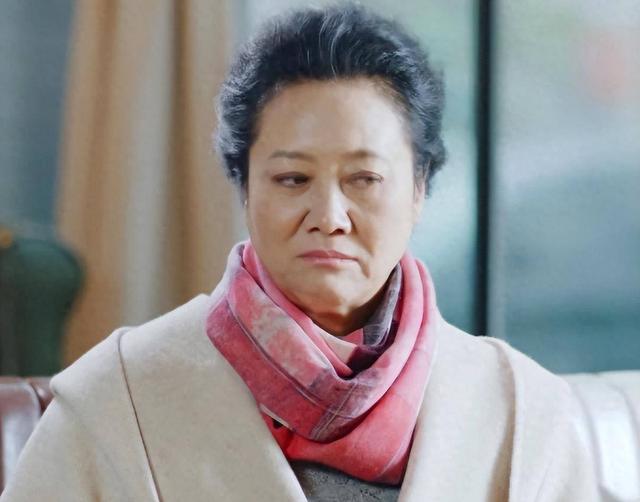 演技再好长得凶也白搭！一脸“凶相”的5位女演员，可惜了好演技