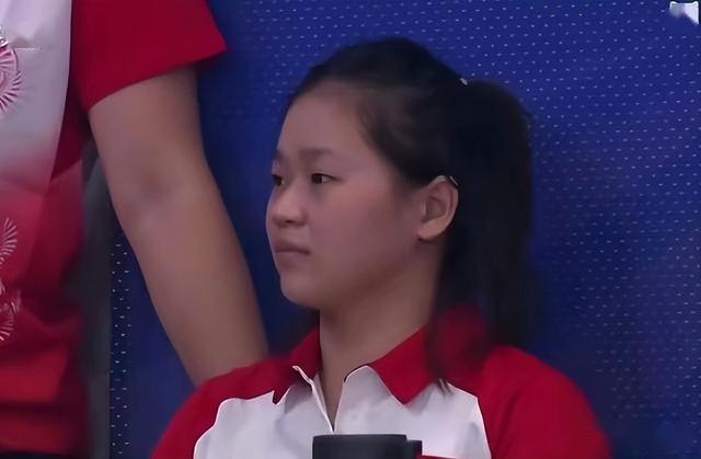 教练谈全红婵伤痛：胫骨踝关节都有伤	，身上都是肌贴，每天都很疼