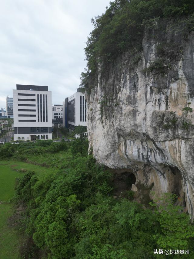 环城贵阳花溪苗王坡越野大环线之青岩段达夯翁拢“冈仁波齐”风景