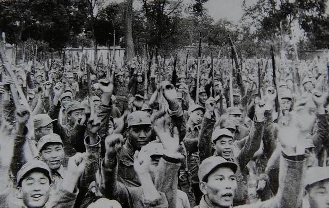 比“武统”代价小，比“和统”见效快，第三种统一台湾的方法是？