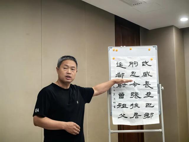 在河北能考书法艺术示教证啦！