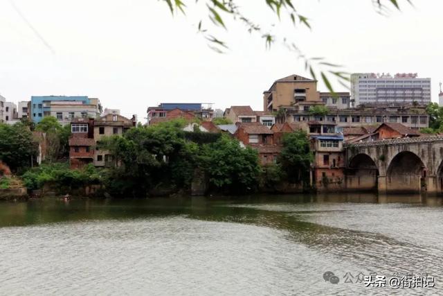 千年同饮一河水,河头是萍乡南正街,江尾有醴陵东正街