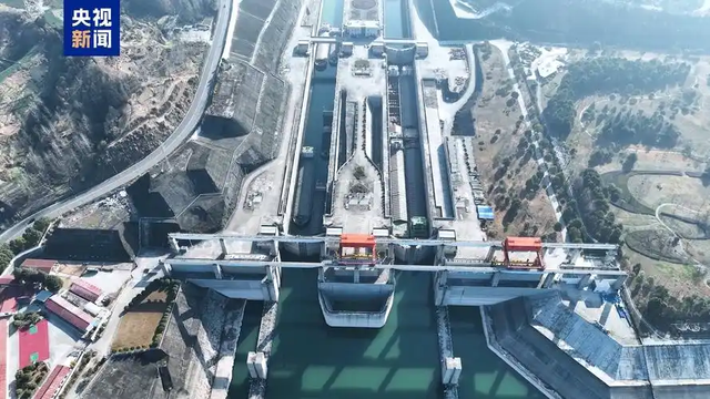 三峡大坝“账本”出炉：运行了20余年，当初2500亿投入回本了吗？