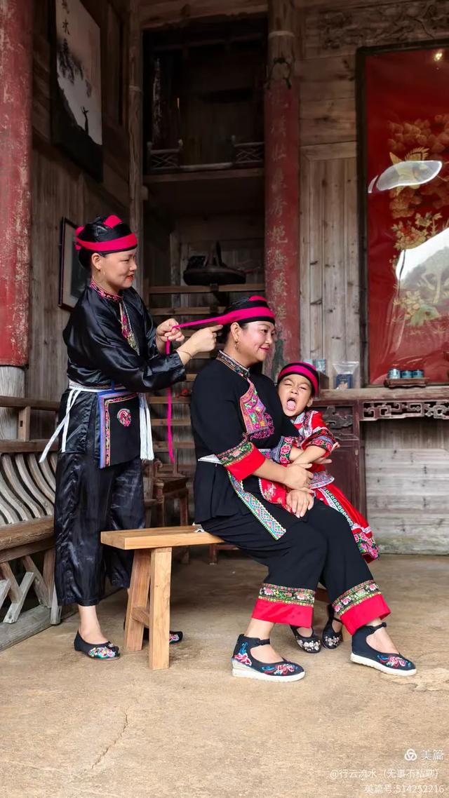彩色旅图|光影里的霞浦:馒头山、下尾岛,半月里的畲族小姑娘