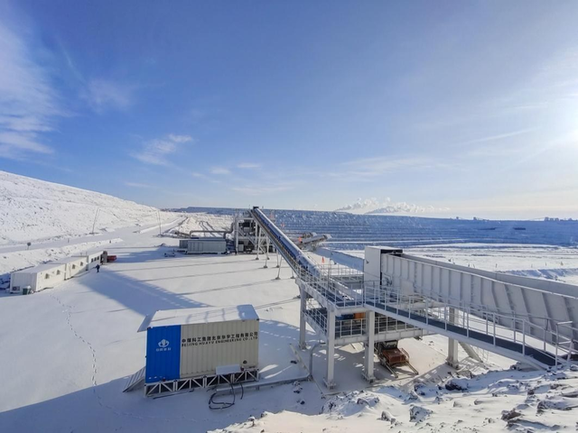 北京华宇李伟教授级高工：胜利一号露天矿原位移动式智能干法分选技术研发与应用