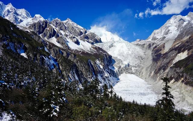 天山下的优美牧场、亚心之都——史上最全新疆乌鲁木齐旅游攻略