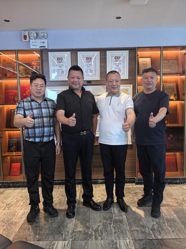 著名文化学者张龙哈尔滨打卡，邀客共品龙江风情