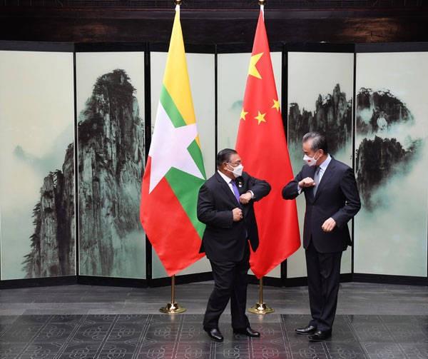 柬泰刚停火，特朗普就想在中国眼皮子底下动手？缅甸敏昂莱不把稀土矿交出，特朗普或将扶持缅甸叛军！