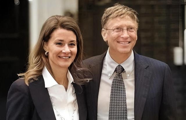 婚变风波48小时后，刘强东不再沉默，坦言“在老婆面前没了自信”