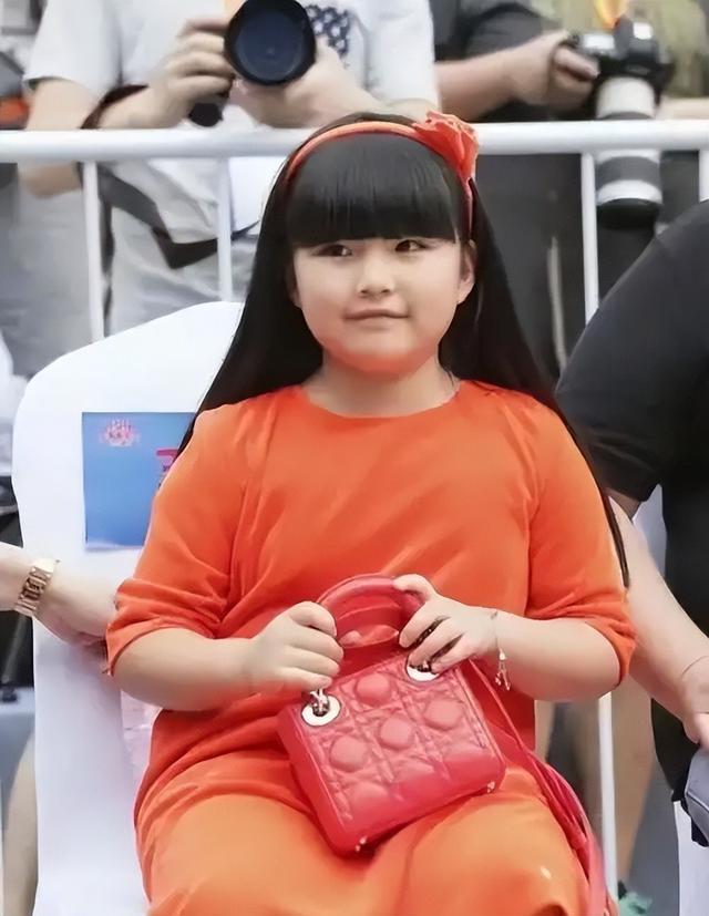 李湘也没想到，自己费心半辈子富养女儿，竟给王岳伦做了“嫁衣”