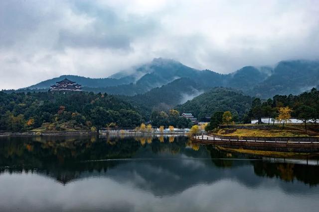 诗意安陆 李白归来——从《长安三万里》看安陆烟火人间