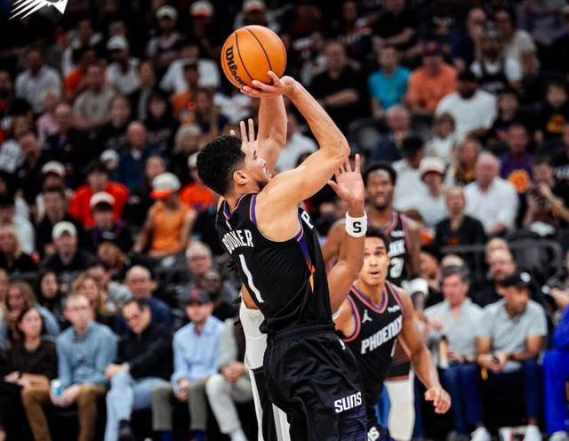 爆大冷！文班首次被打爆，5连胜终结，这一战，我必须承认5个现实