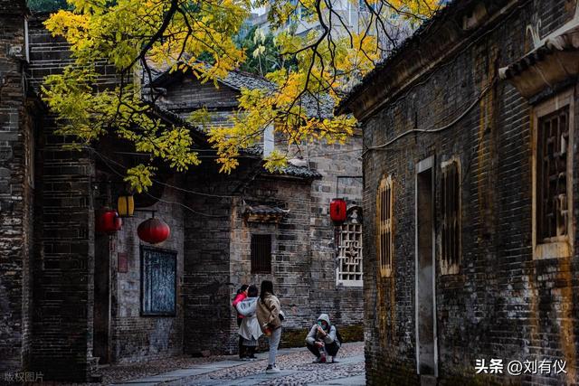出门旅游要带好10件装备，别嫌麻烦，以防万一