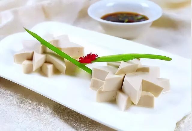 看山东大饼美食争霸赛，如何在临沂嗨2天？文化、美食+温泉奉上