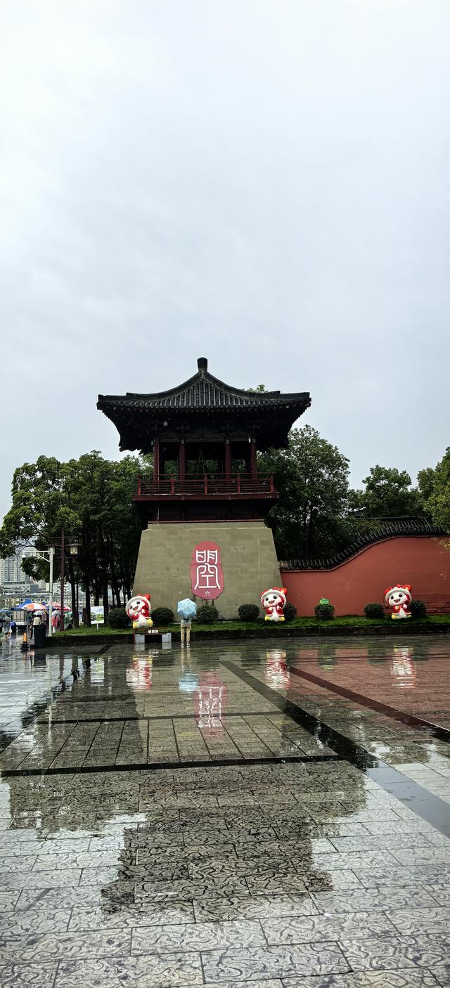 蜀道记行‖从山上的皇泽寺到江边的千佛崖