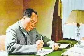 毛泽东为哪些大学题写过校名，有你的母校吗图片