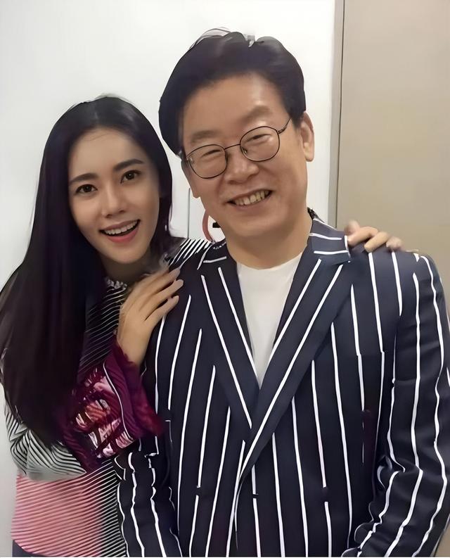 于晓光也没想到，韩国总统访华仅3天，46岁秋瓷炫竟意外火出圈