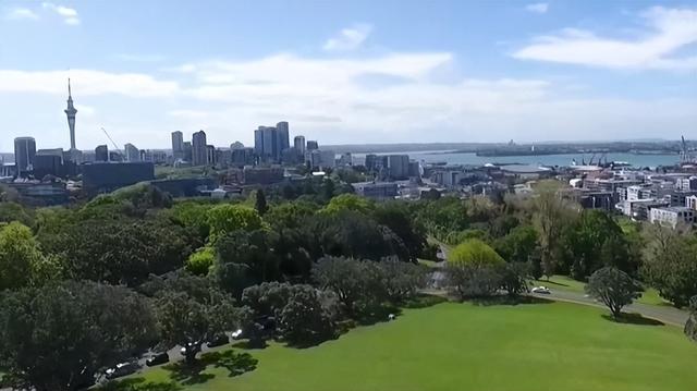 正午·12点 | “纹”以载道！辽博新展解码华夏美学的精神密码