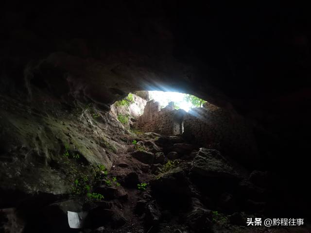 寻找贵安新区马场镇四个溶洞，感受清咸同时期百姓避难之艰