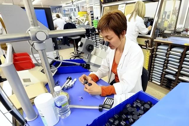 河南第1大军工企业，一年收入200多亿，总部在洛阳，强的可怕！