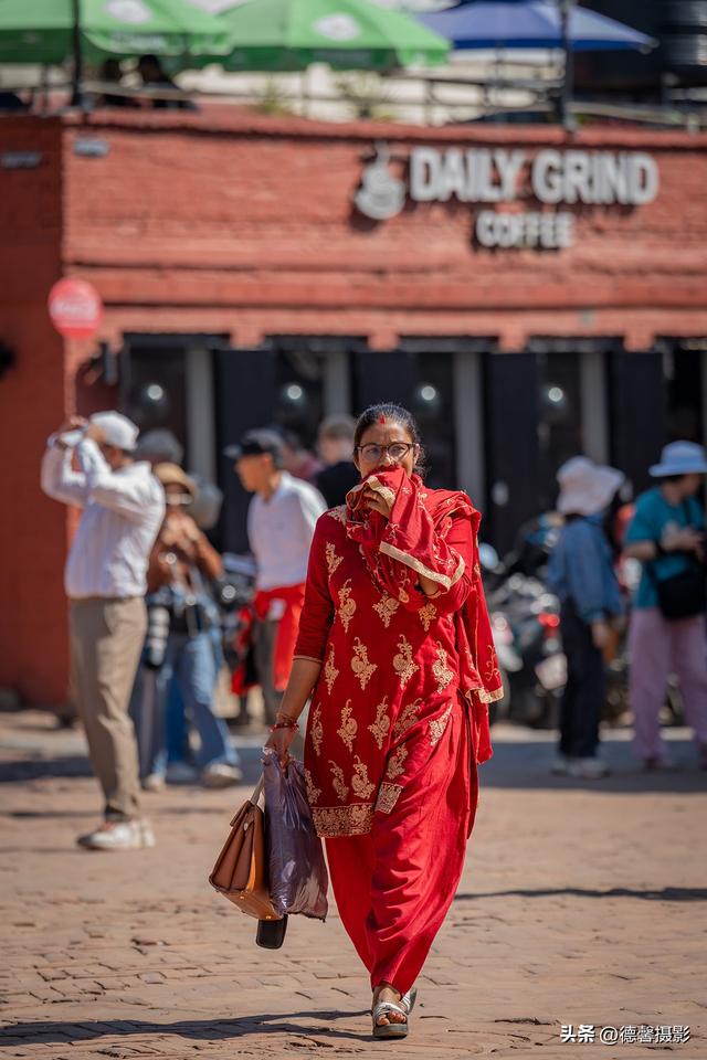尼泊尔摄影之旅（19）——巴德岗杜巴广场（人文篇）