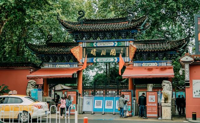 晴川历历汉阳树，大禹治水千古名，晴川阁旅游必到的三个景点