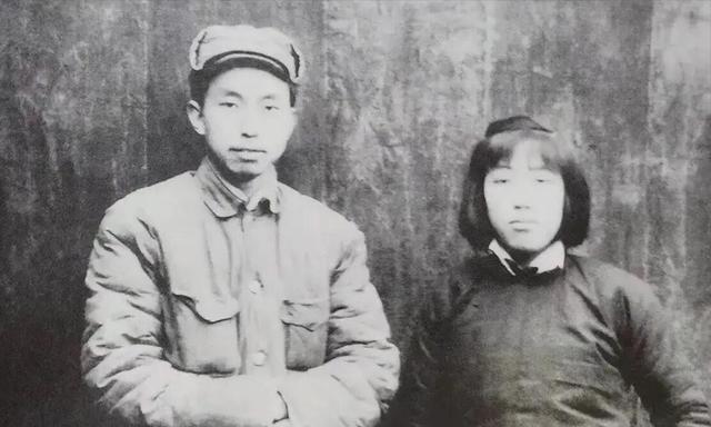 她15岁入党，18岁和主席结婚，如今92岁仍健在，却几乎不出来露面