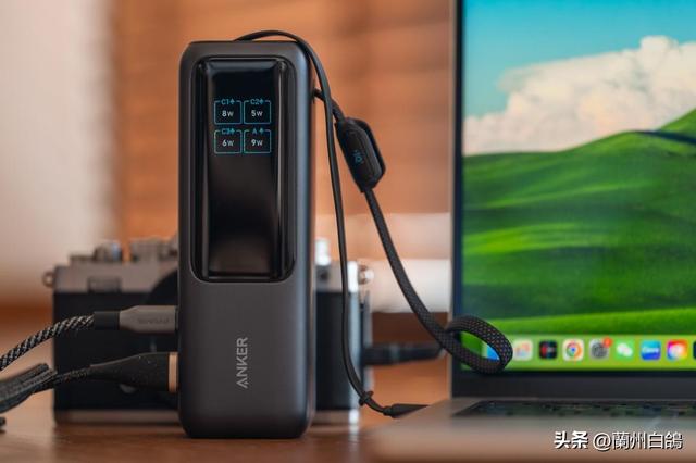 带着 10W 的装备出发去新疆，10 天 9 晚结果天塌了......
