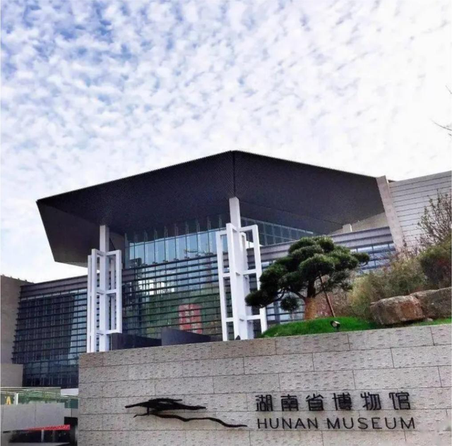 红色地标闪耀星城，解锁藏在城市里的红色记忆！