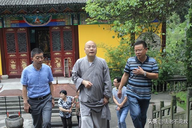 越扒越有！少林寺刚被调查不久，灵隐寺也上了热搜，方丈生活被曝