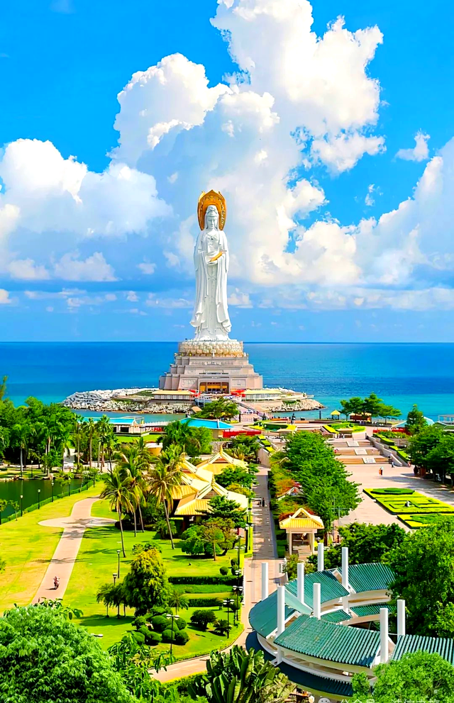 秋冬一到，三亚凭啥又成了“香饽饽”？