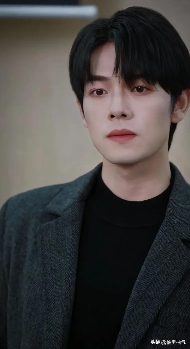 现在最火的短剧男演员 要演技有演技 要颜值有颜值 要气质有气质