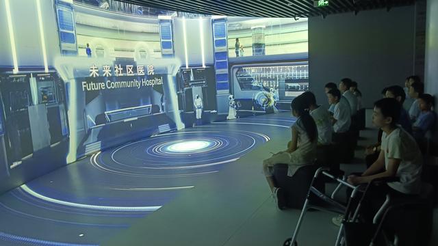 郑州市儿童福利院联合爱心机构举行生物奥秘探索主题研学活动