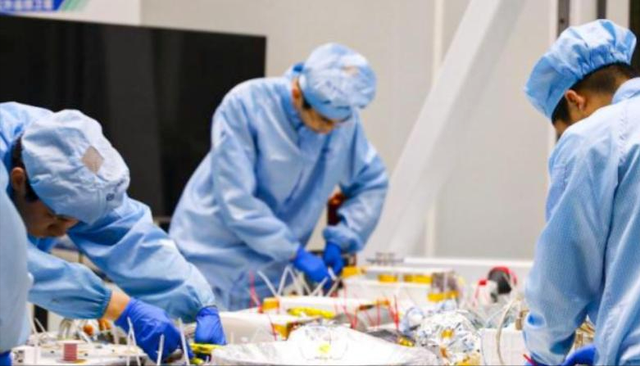 遭中方谴责后，马斯克星链降轨70公里！更逼近空间站，到底想干啥