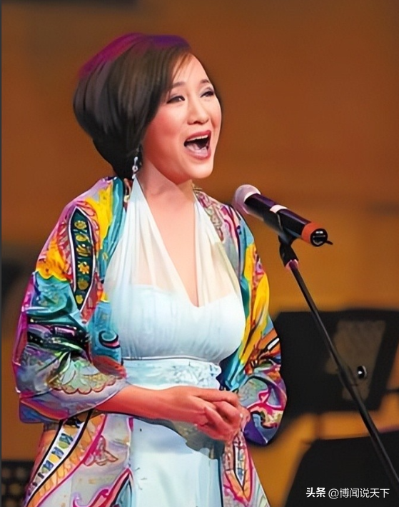 原来早已不是中国籍？事业巅峰远赴美国，被老外“玩腻”晚年回国