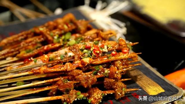 四川“憋屈”的幸运县,顶着诸多头衔和荣誉,境内奇观比较罕见!