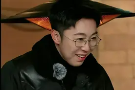 笑喷！汉森山东行超常发挥，但因一句话，惹得董宇辉小贝不跟他玩图片