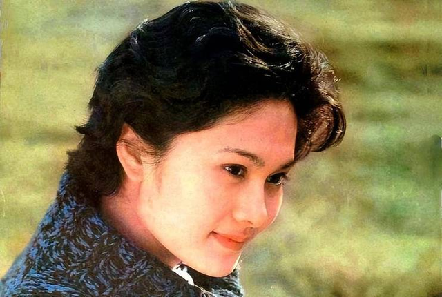 80年代家喻户晓的女演员，嫁给军委副主席儿子，离婚后混得如何？