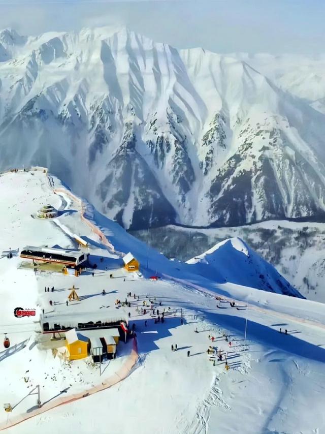 新疆八大滑雪场