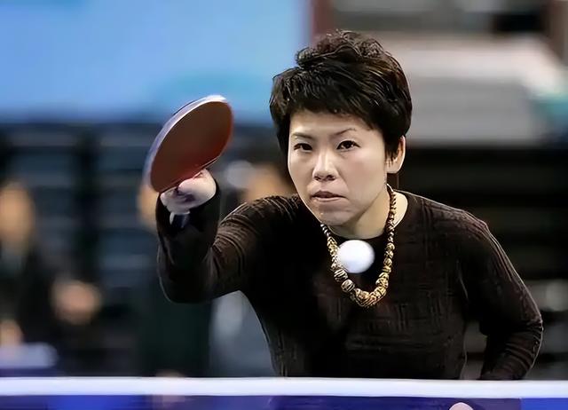 涉贪腐被带走、败光20亿	、移民改国籍	，邓亚萍身上的谣言太离谱