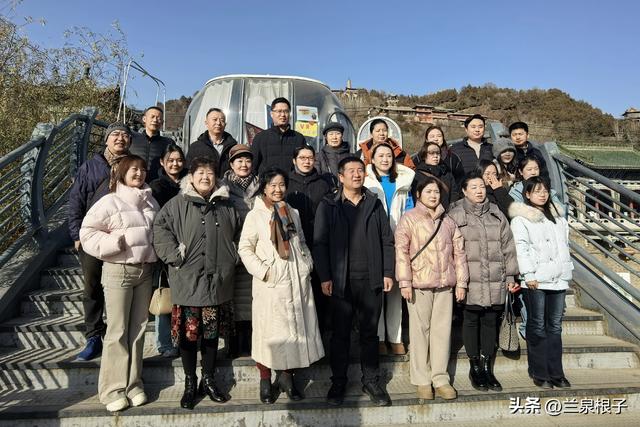 兰州举办千彩飞翔星空屋VR体验项目考察30家旅行社共探文旅新业态