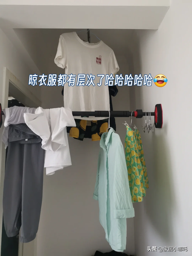 被年轻人“办公用品花式用法”惊到了！竟然能解决生活麻烦事