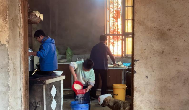 行业观察 | 陪伴是最长情的守护 ——15年守护事实孤儿“逆风飞翔”