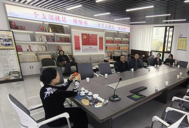 东河街道办事处新悦社区10月第三周精彩活动连连看：沙盘启智，茶艺怡情呼和浩特共青团