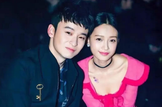 身价过亿坐拥北京一条街，陈道明得叫她姐，儿子是他骄傲更是心病